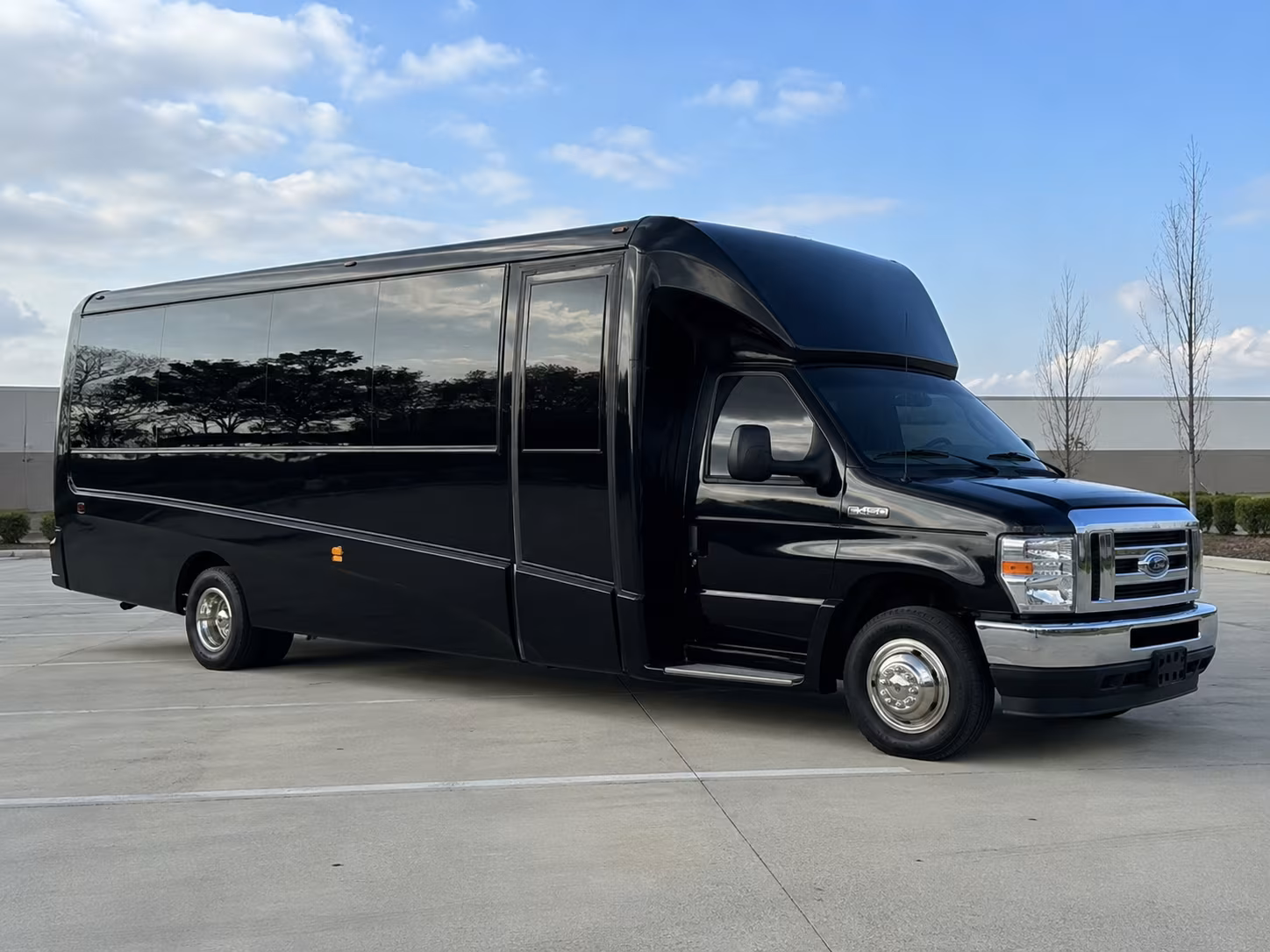 book a concert bus to fox theater pomona and keep the night moving