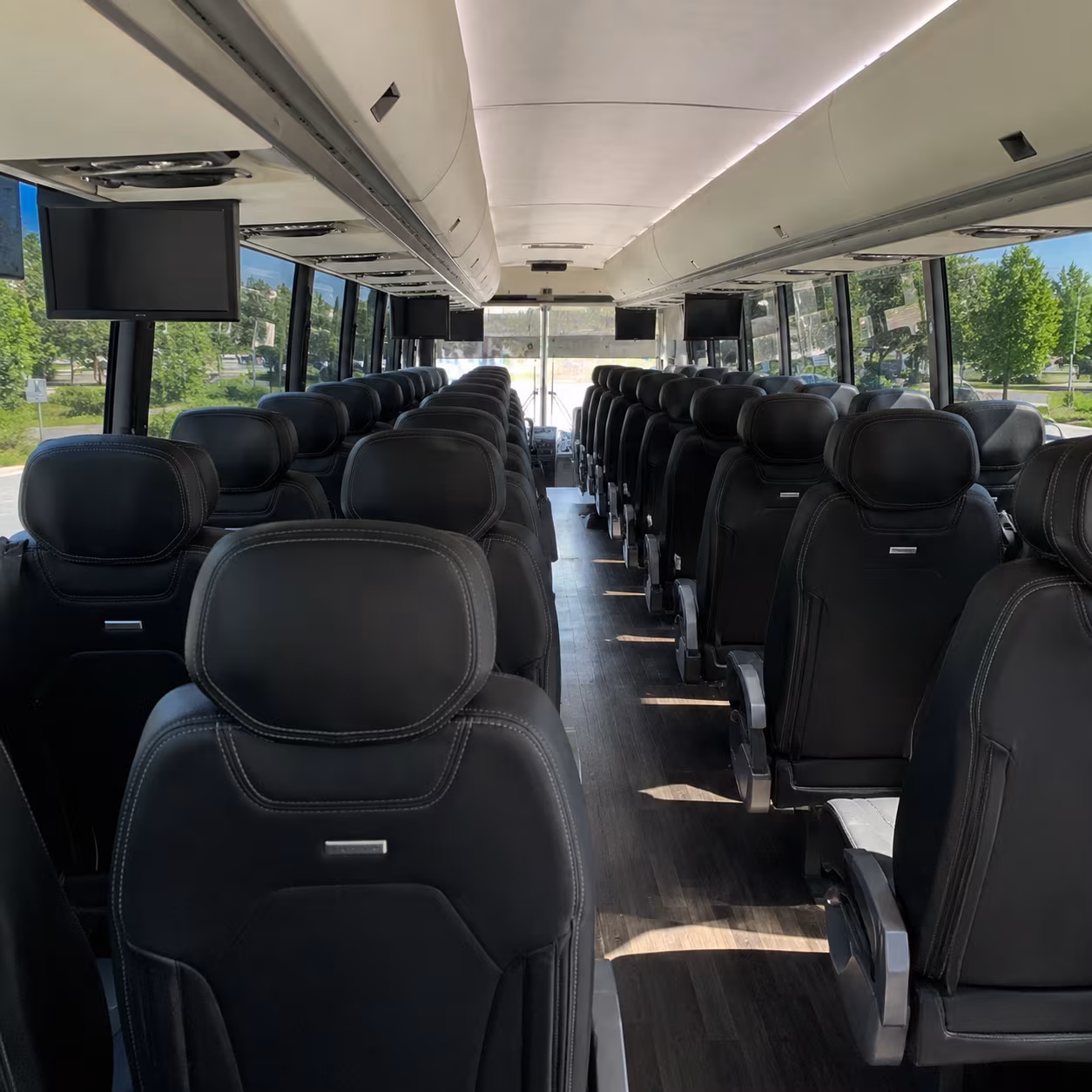 diamond bar college sports team and fan group charter bus rentals in diamond bar