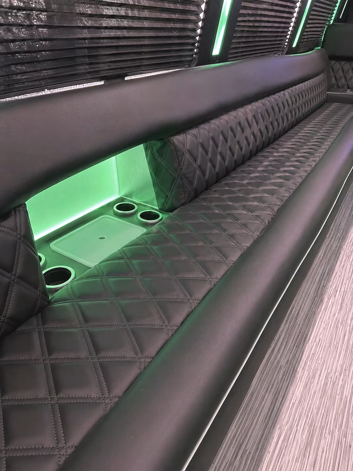 find your pomona holiday party bus transportation here