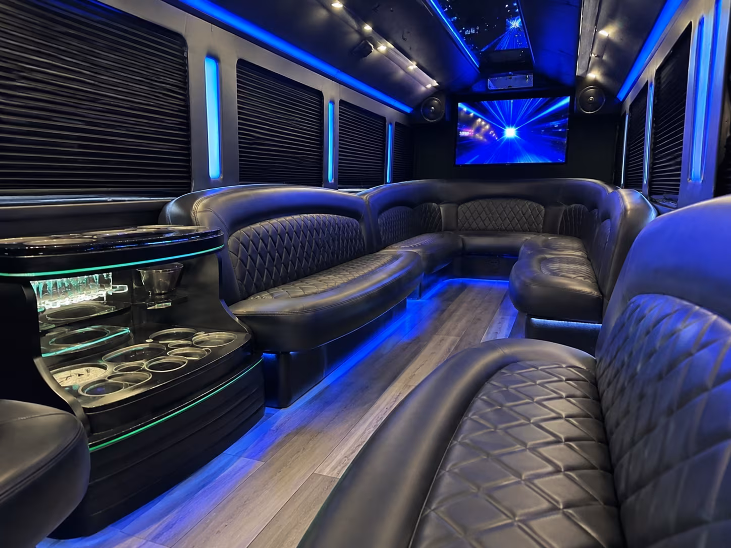 find your pomona night on the town party bus transportation