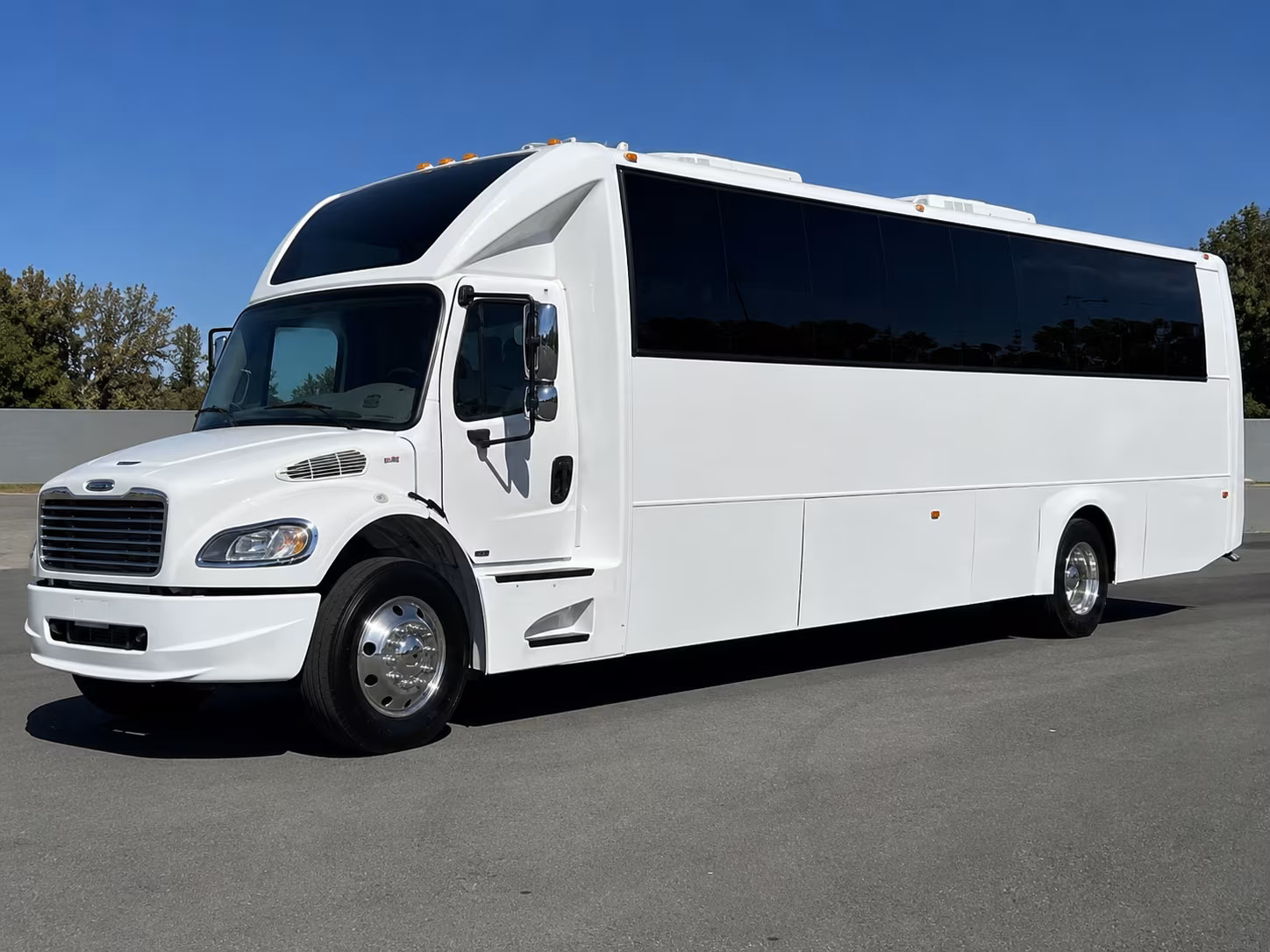ontario bus rentals