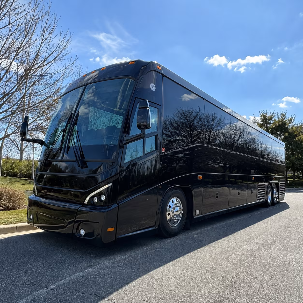 upland charter bus rentals for airport transfers